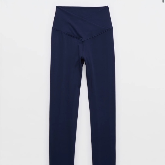 OFFLINE By Aerie Real Me High Waisted Crossover Legging - Picture 3 of 5